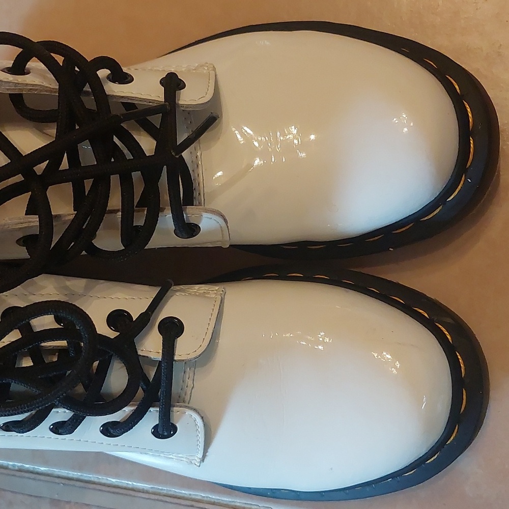 Dr. Martens White Patent Leather Boots with Black Laces - Picture 6 of 8